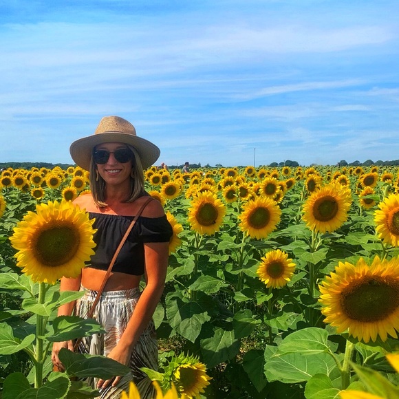 Meet your Posher, Jessica - Picture 4 of 8